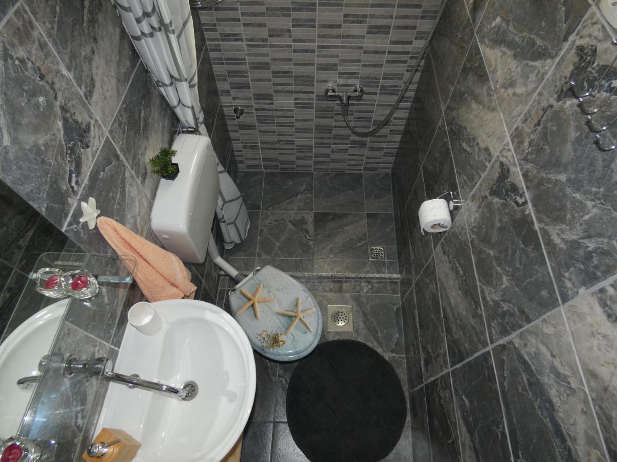 Holiday House Sia 贾塞尼采 外观 照片